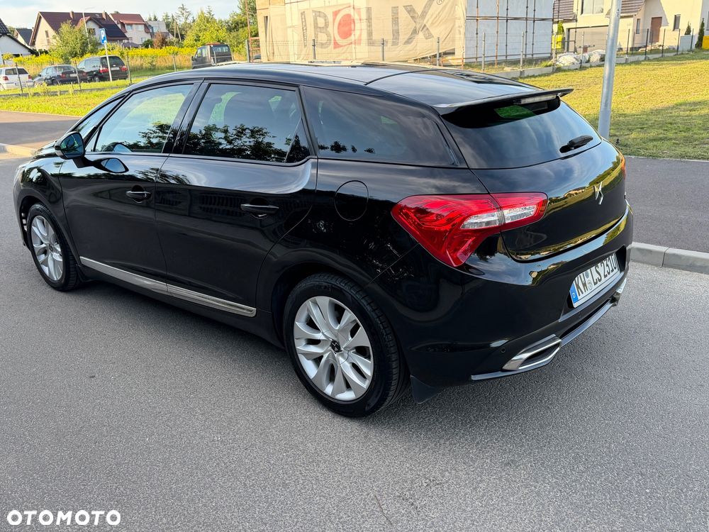 DS Automobiles DS 5 - 5