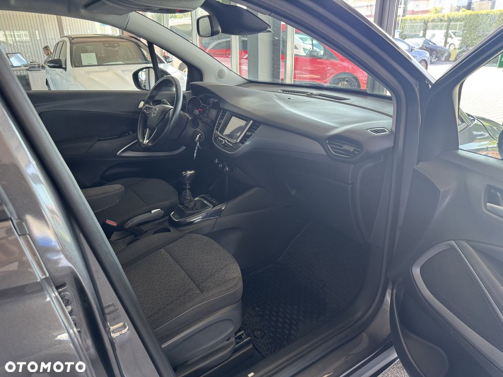 Opel Crossland X - 33
