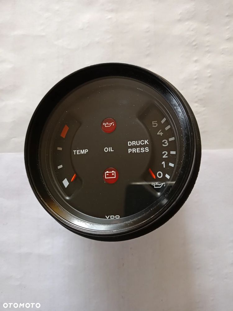 Przednie i tylne lampy Porsche 911 model G - 14