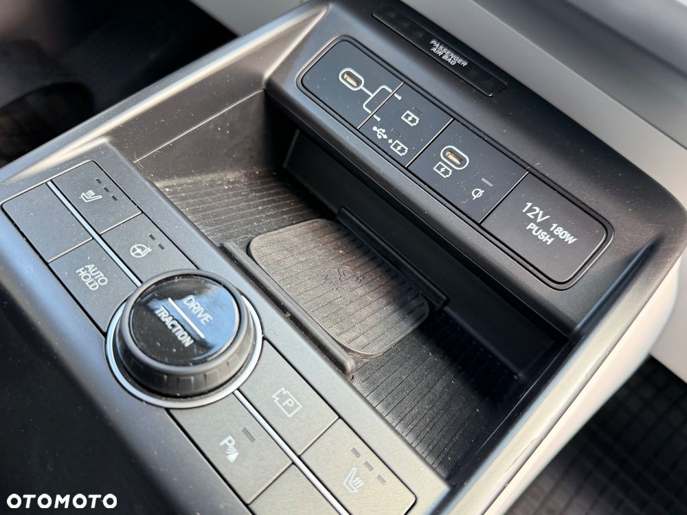 Hyundai Kona 1.6 T-GDI Platinum DCT - 11