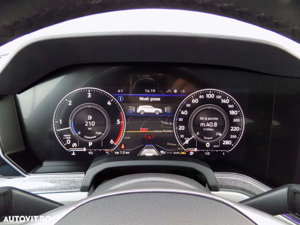 Volkswagen Touareg 3.0 V6 TDI 4Motion DPF Automatik Atmosphere - 32