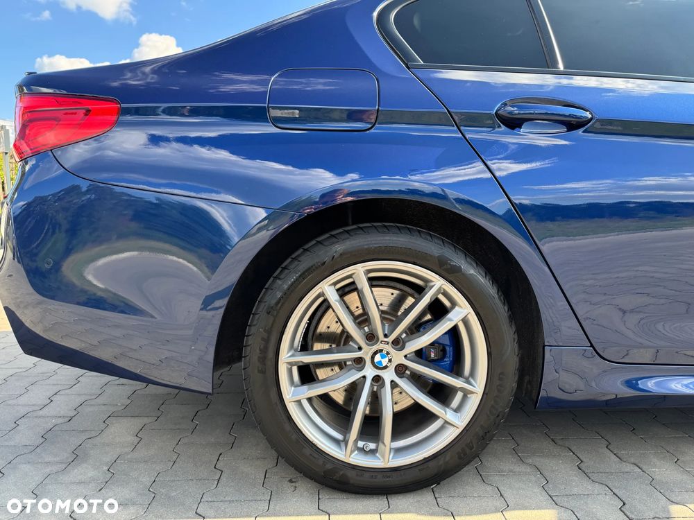 BMW Seria 5 530i xDrive - 12