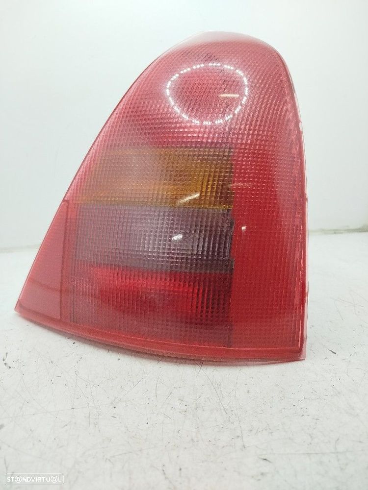 Farolim Stop Dto Renault Clio Ii (Bb0/1/2_, Cb0/1/2_) - 2