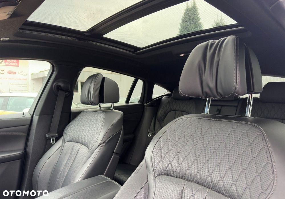 BMW X6 - 15