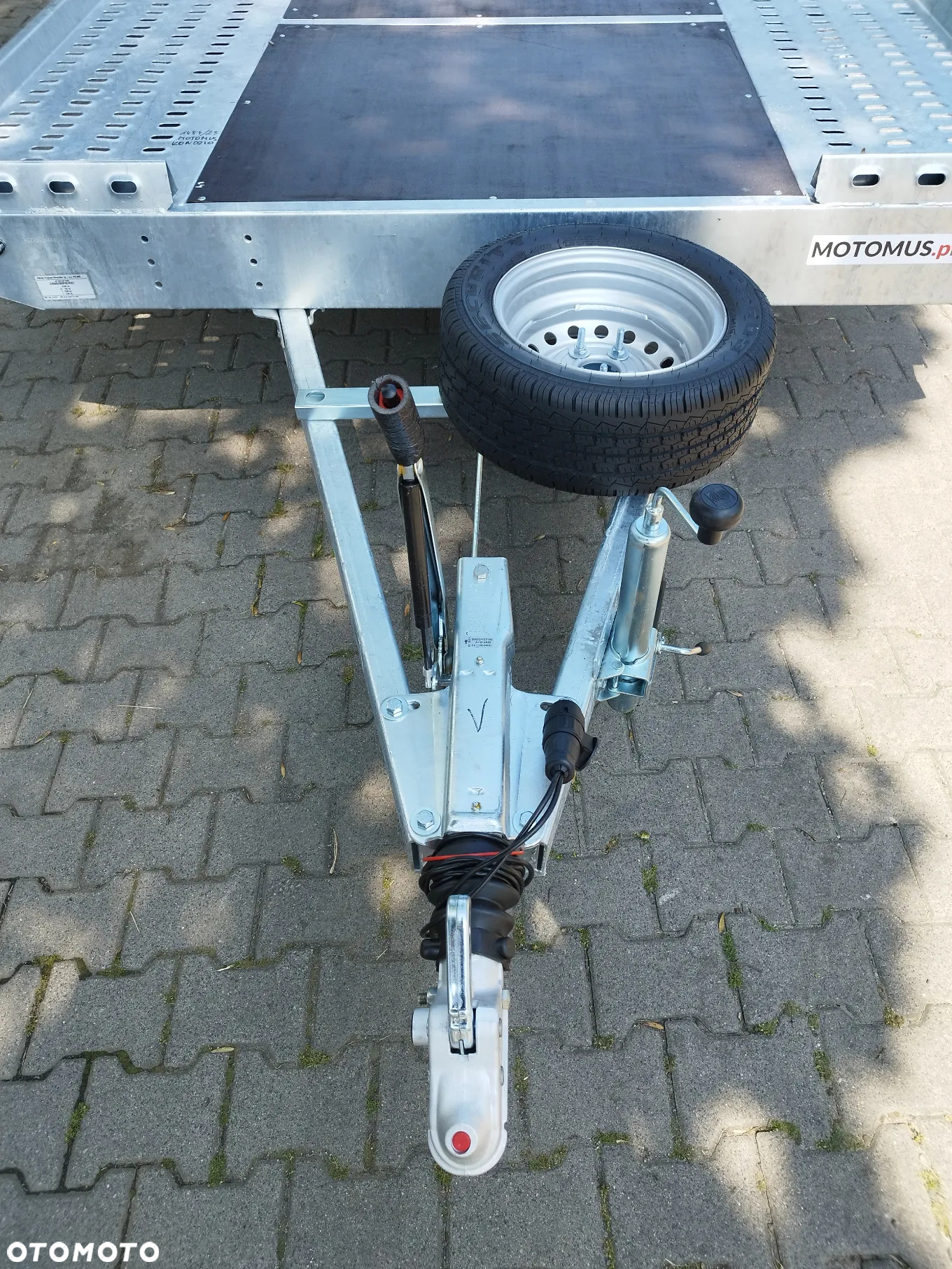 Niewiadów Laweta Niewiadów Boro Jupiter 4.5x2 raz łamana wypełniona koła 195r13c - 9