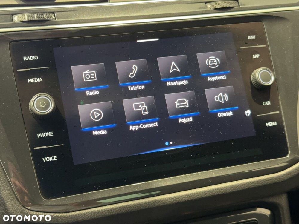 Volkswagen Tiguan - 34