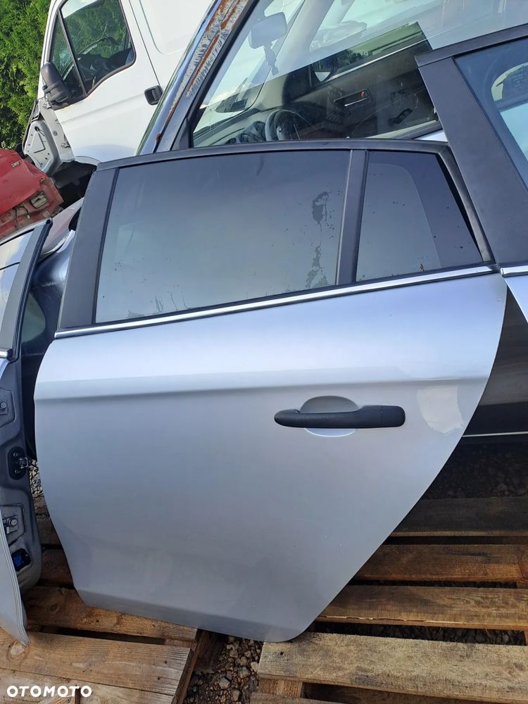 Fiat Bravo II drzwi tylne klapa zderzak kod lakieru 620/B i inne