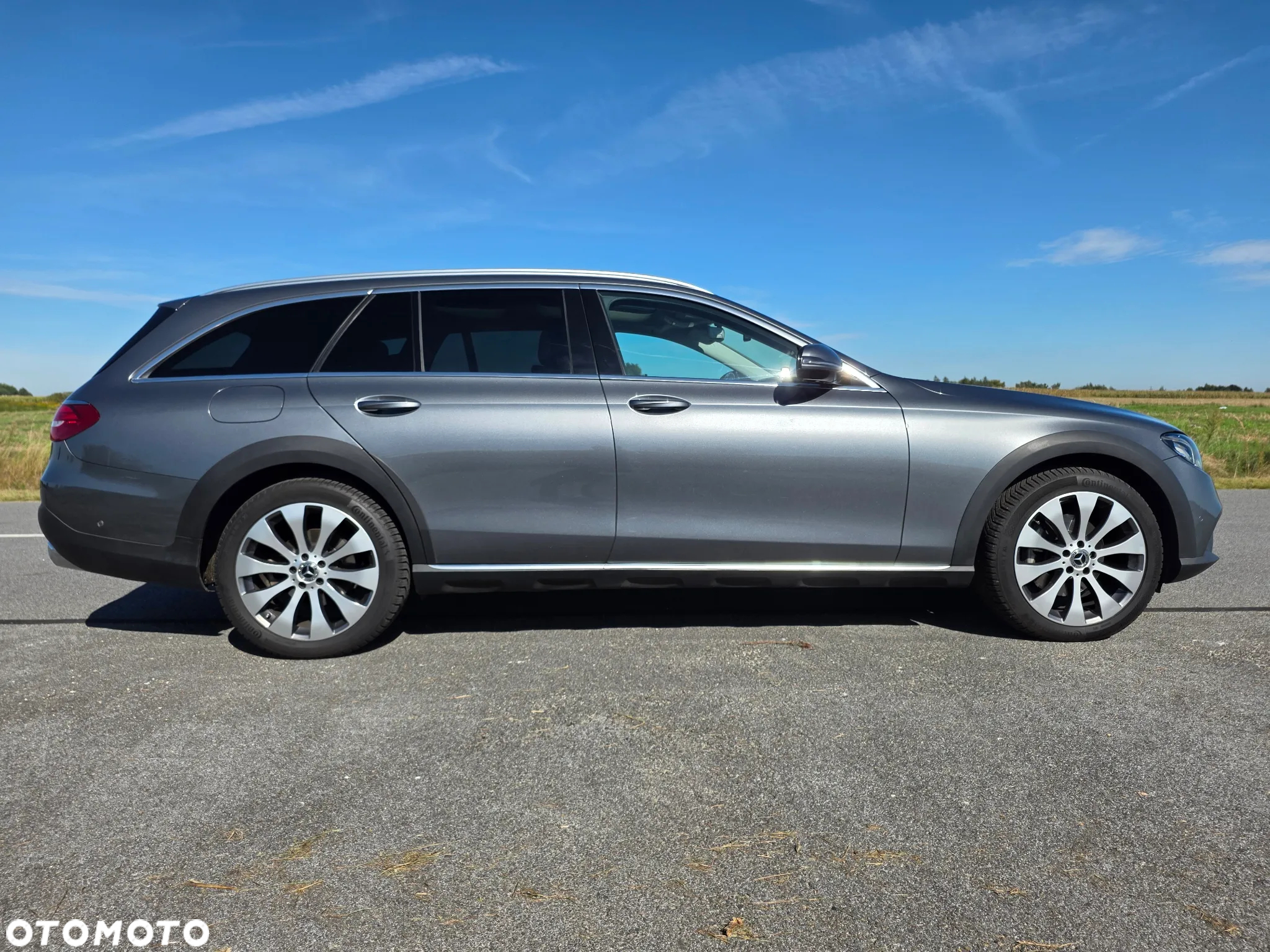 Mercedes-Benz Klasa E 220 d 4-Matic All-Terrain - 4