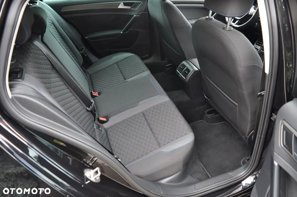 Volkswagen Golf 1.6 TDI Join - 23