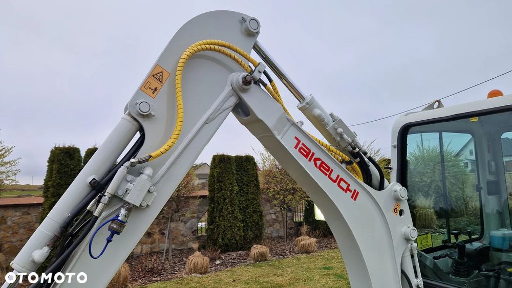 Takeuchi | TB216 | TB 216 - 17