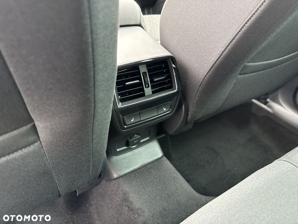 Skoda Karoq - 25