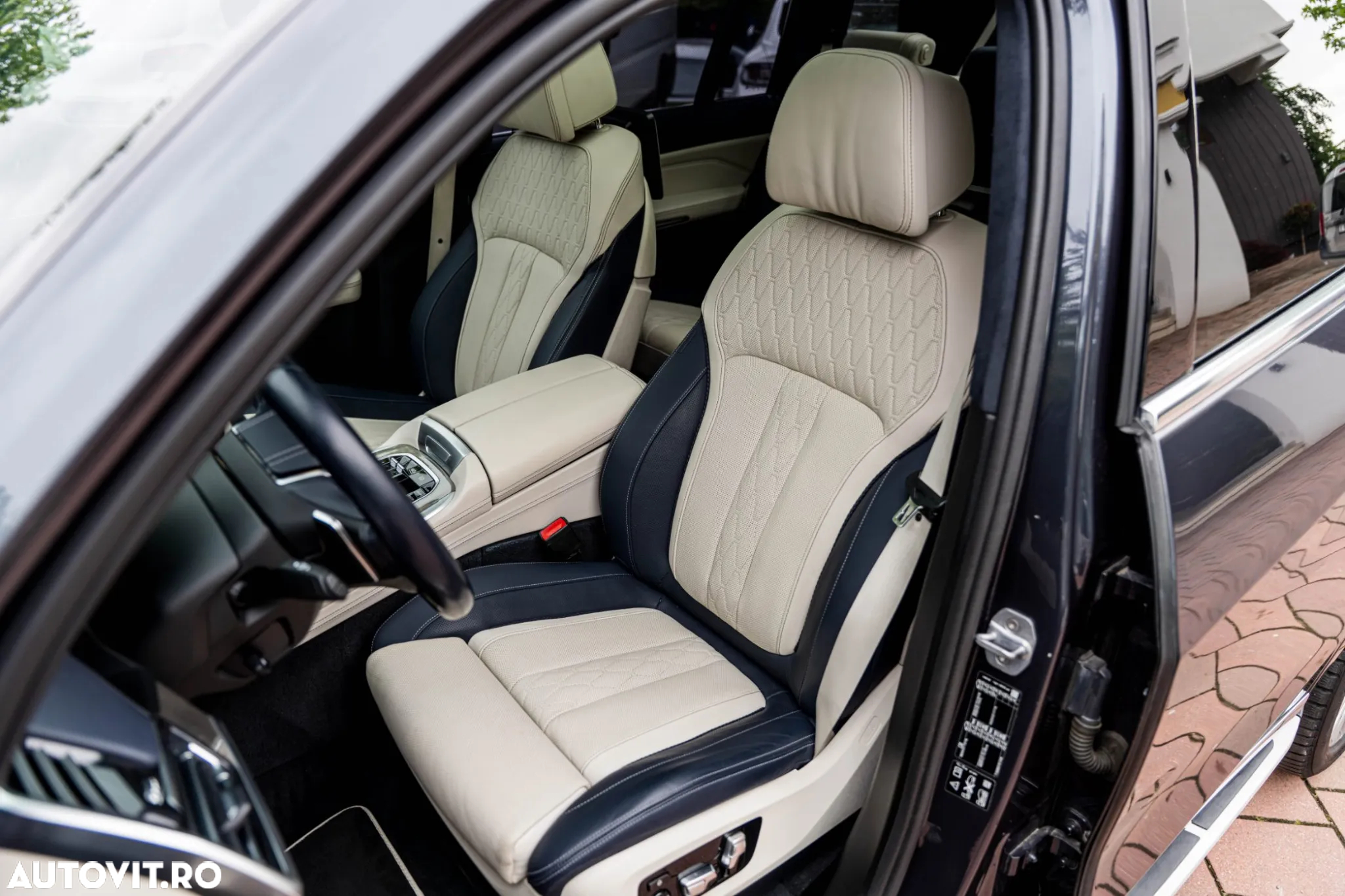 BMW X7 xDrive30d - 12