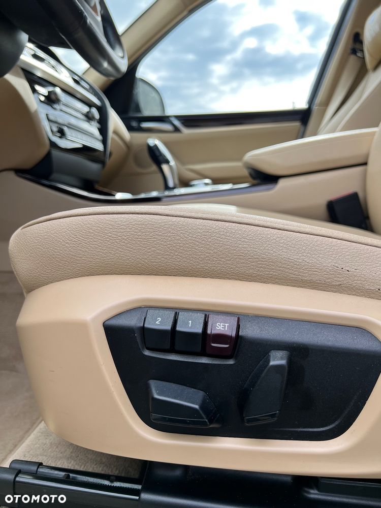 BMW X3 xDrive28i - 20