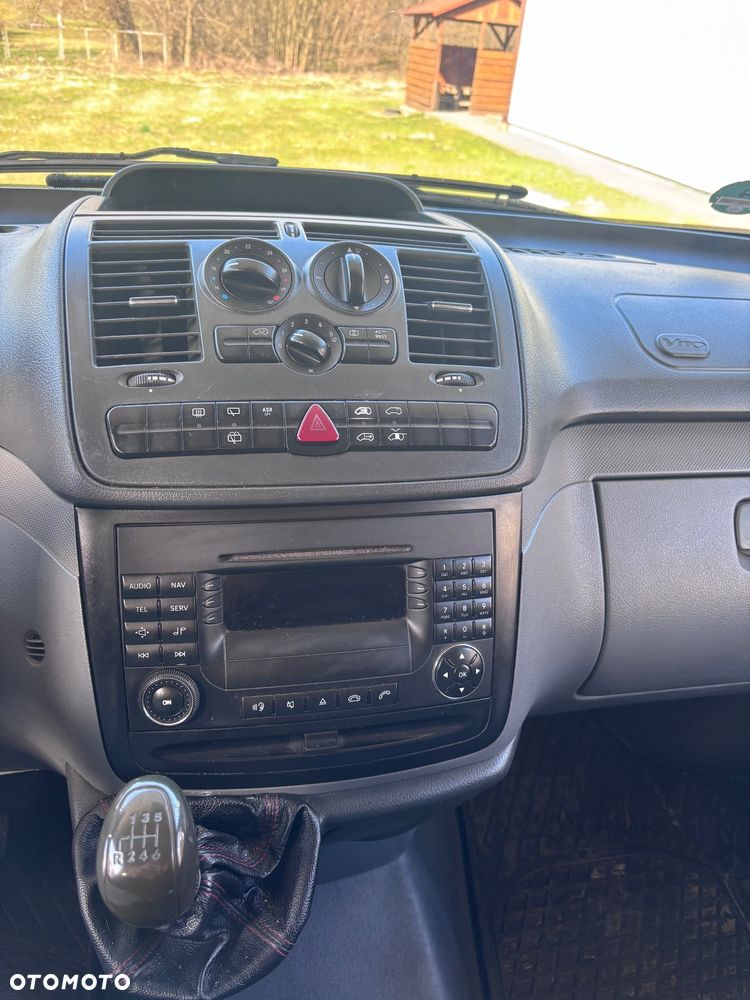 Mercedes-Benz Vito 639.703 - 8