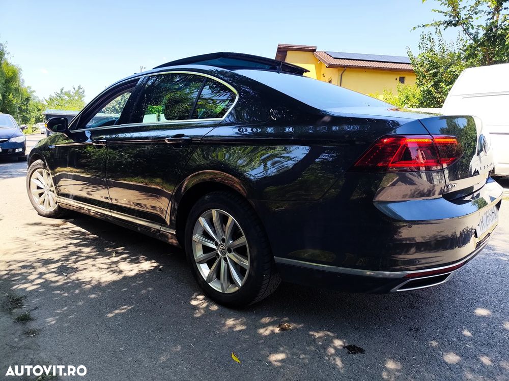 Volkswagen Passat - 21
