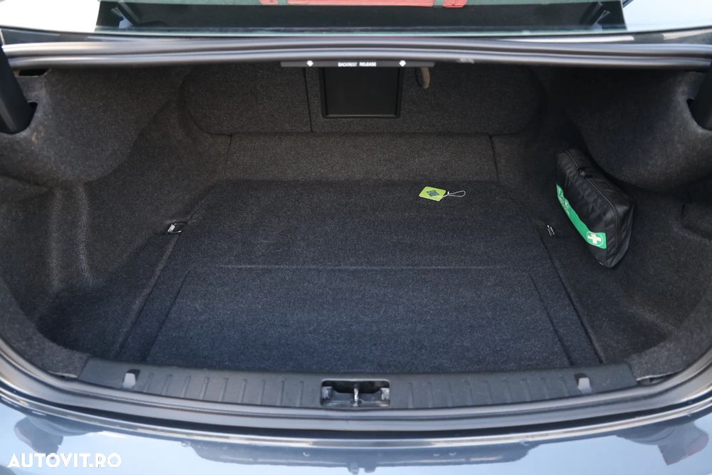 Volvo S60 D5 - 28