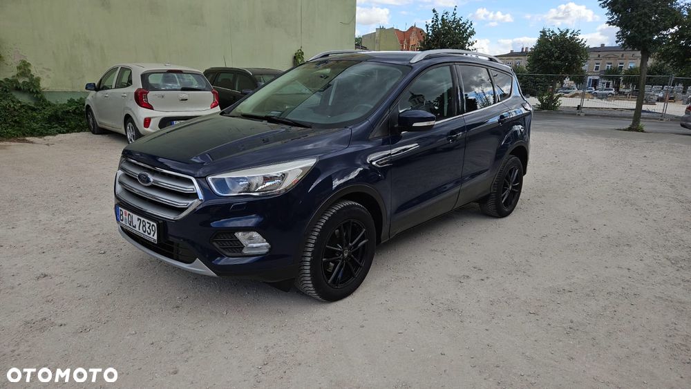 Ford Kuga - 2
