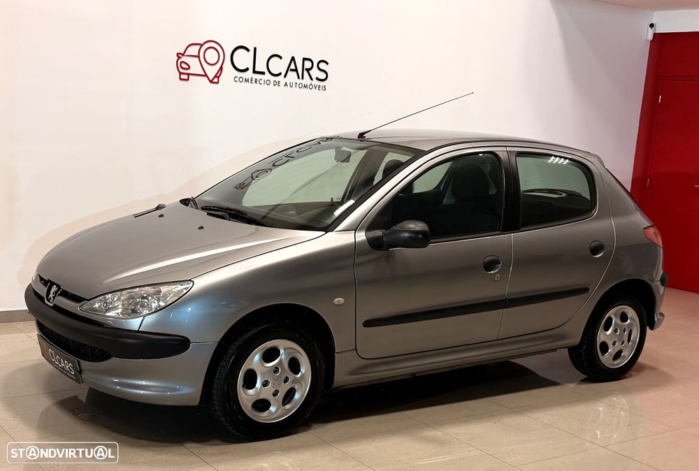 Peugeot 206 1.1 Color Line - 2