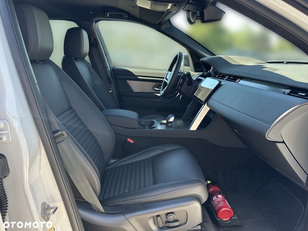 Land Rover Discovery Sport - 13