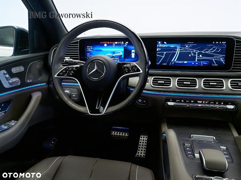 Mercedes-Benz GLS - 24