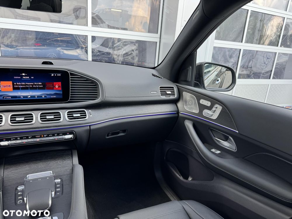 Mercedes-Benz GLS - 17