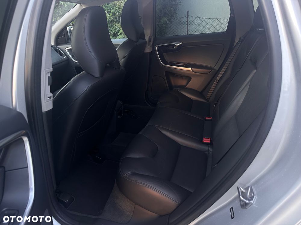 Volvo XC 60 T6 AWD Summum - 29