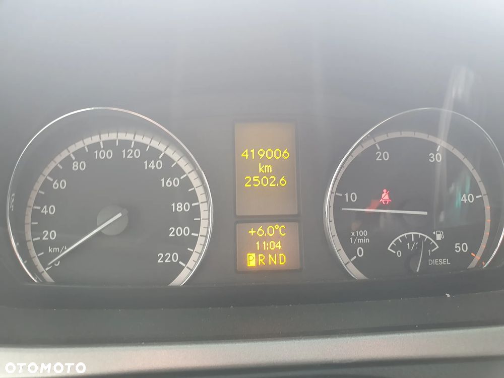 Mercedes-Benz Viano 2.2 CDI DPF lang Automatik Trend - 11