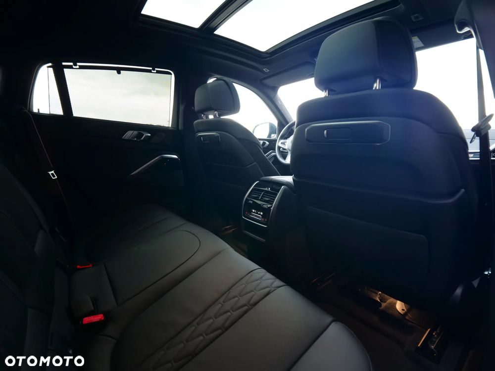 BMW X6 - 36