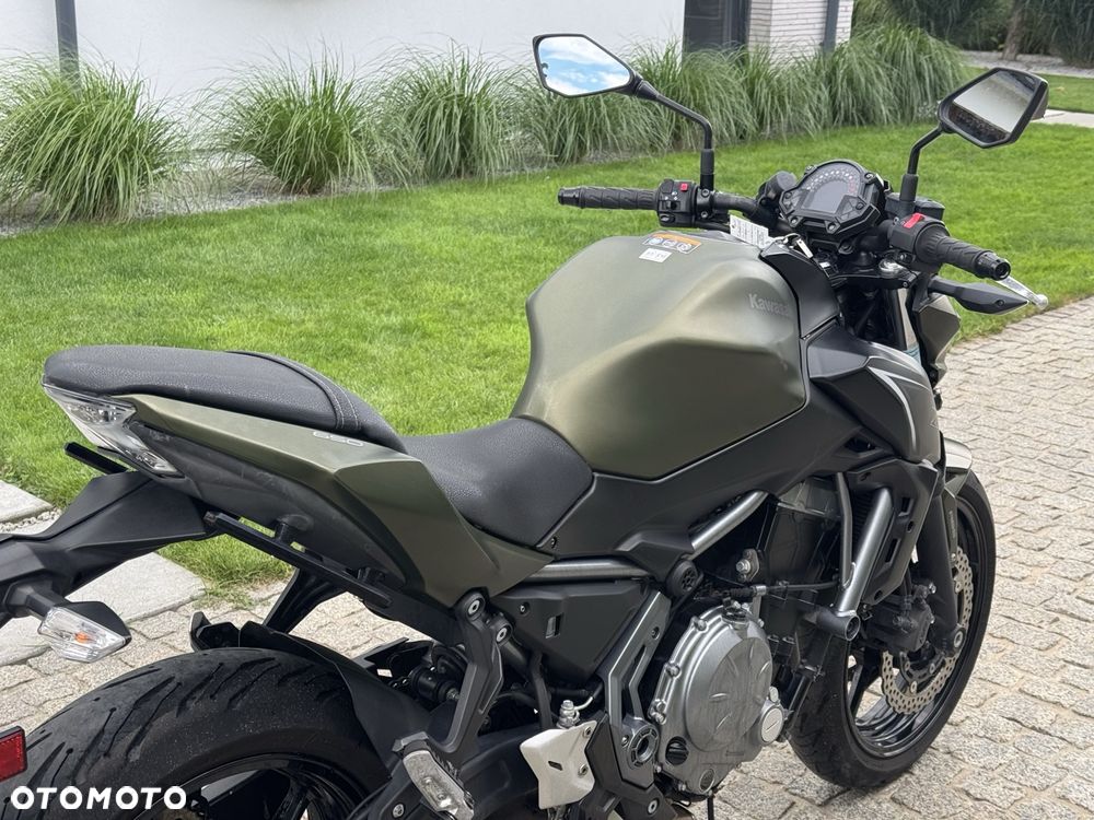 Kawasaki Z - 16