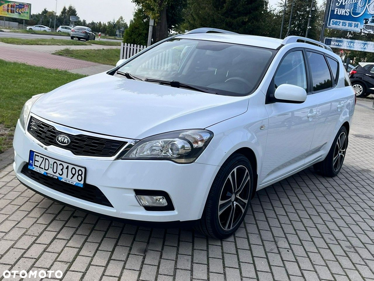 Kia Ceed 1.4 CVVT Attract - 3