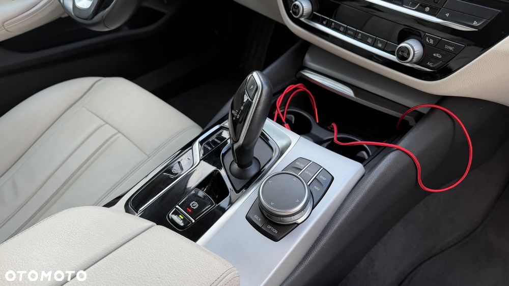 BMW Seria 5 520d mHEV Luxury Line - 15
