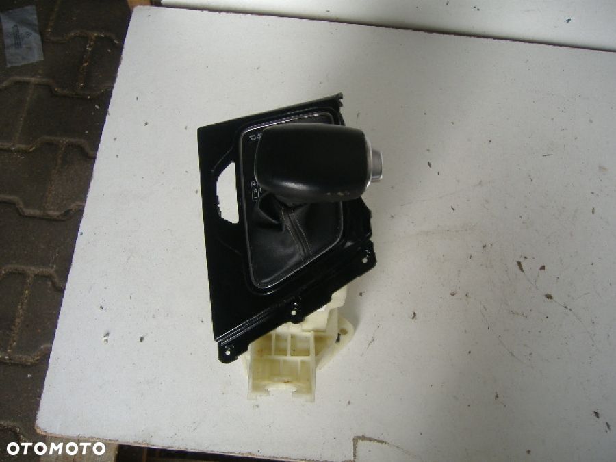 KIA NIRO WYBIERAK DŹWIGNIA BIEGÓW GAŁKA