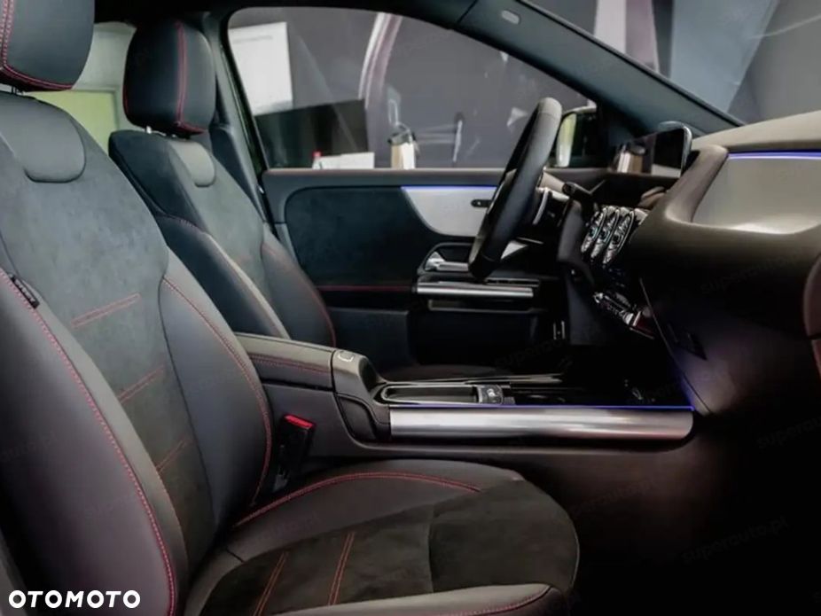 Mercedes-Benz GLA 200 d AMG Line - 6