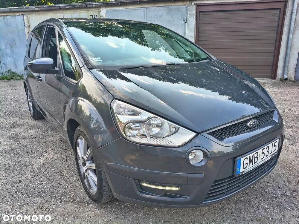 Ford S-Max 2.0 TDCi DPF Ambiente - 10