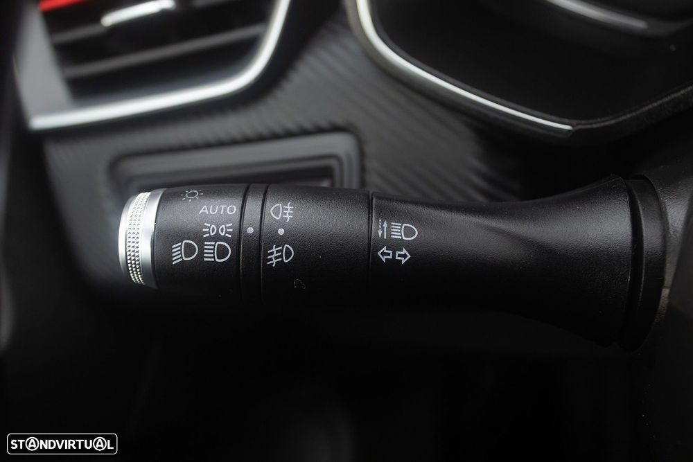 Renault Clio 1.0 TCe RS Line - 17