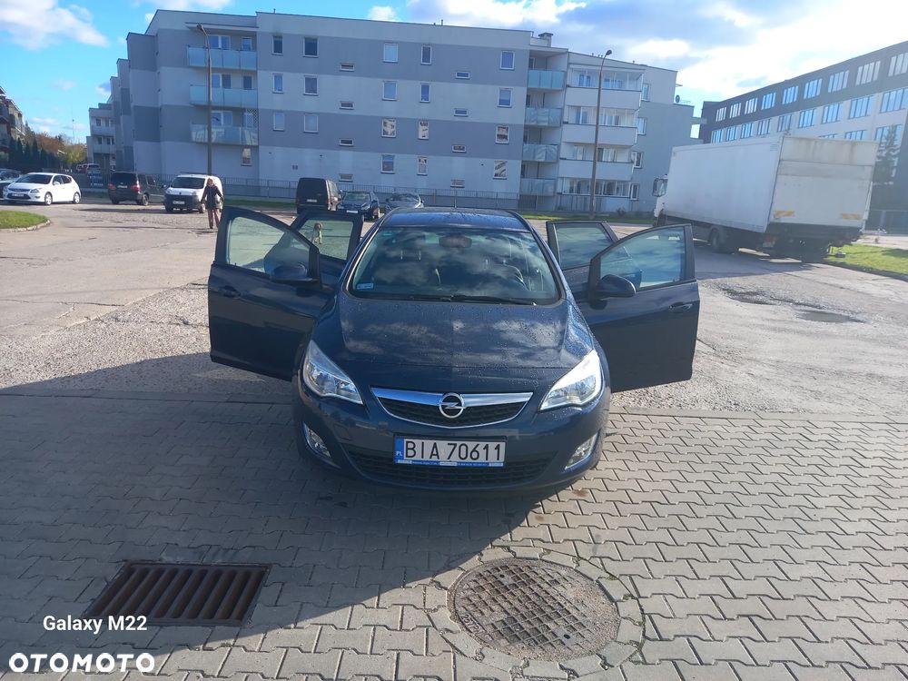 Opel Astra 1.4 Turbo Sports Tourer - 15