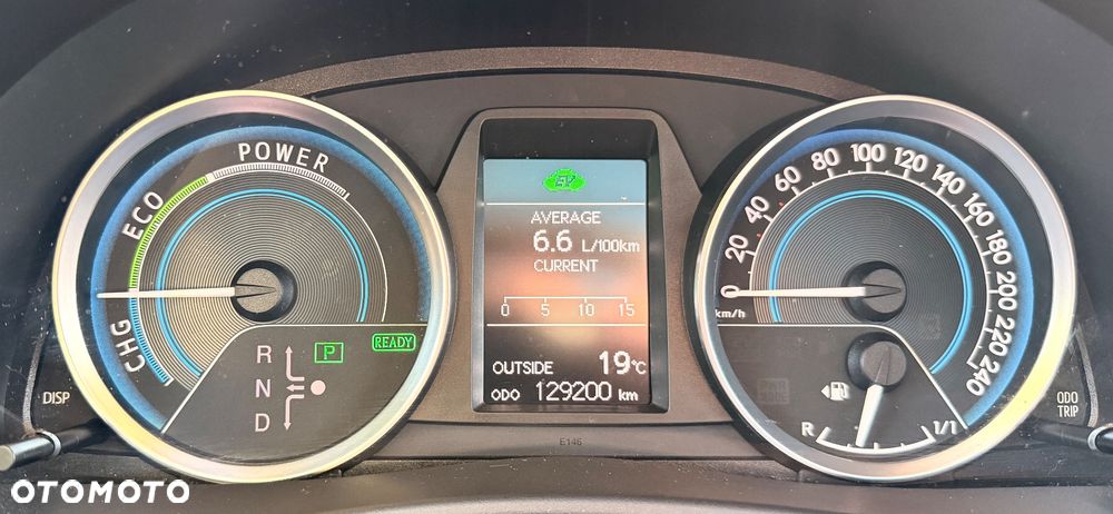 Toyota Auris 1.8 HSD Prestige NAVI - 29