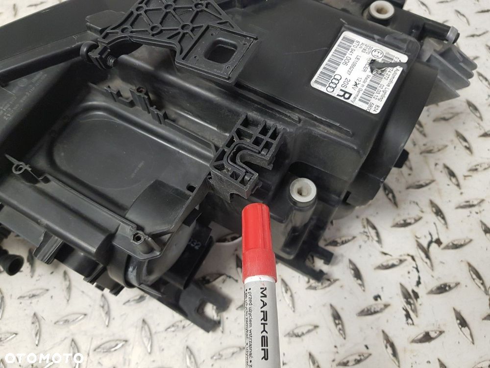 AUDI A5 LIFT 8T0 11-15 LAMPA PRAWA PRZEDNIA PRZÓD REFLEKTOR XENON + LED NIESKRĘTNA 8T0941006 - 8