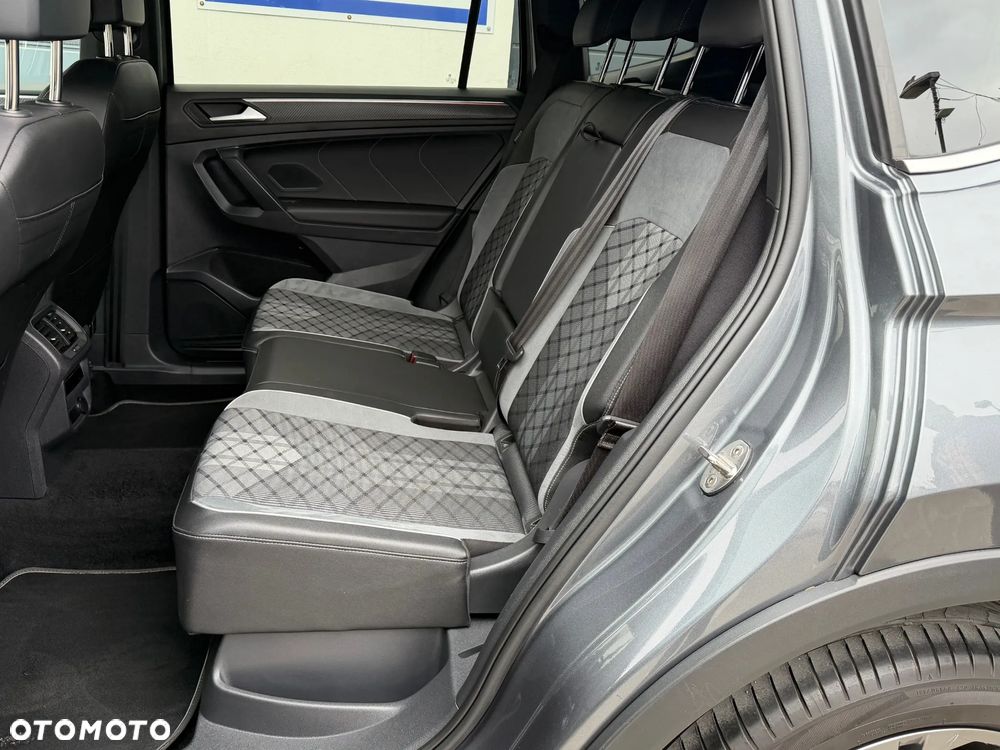 Volkswagen Tiguan Allspace 2.0 TDI SCR 4Motion DSG R-Line - 20