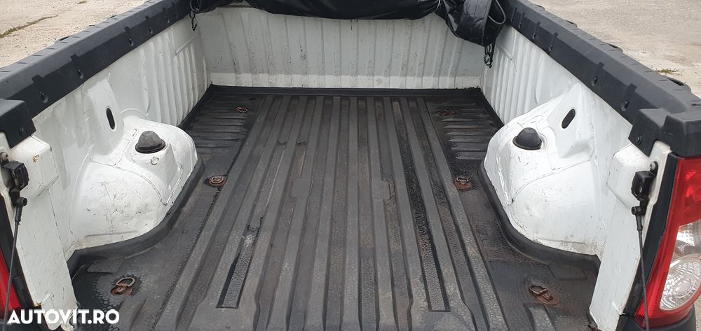 Dacia Pick Up - 25