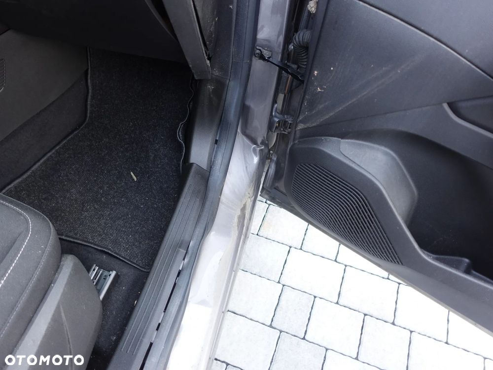 Renault Captur TCe 90 ZEN - 13