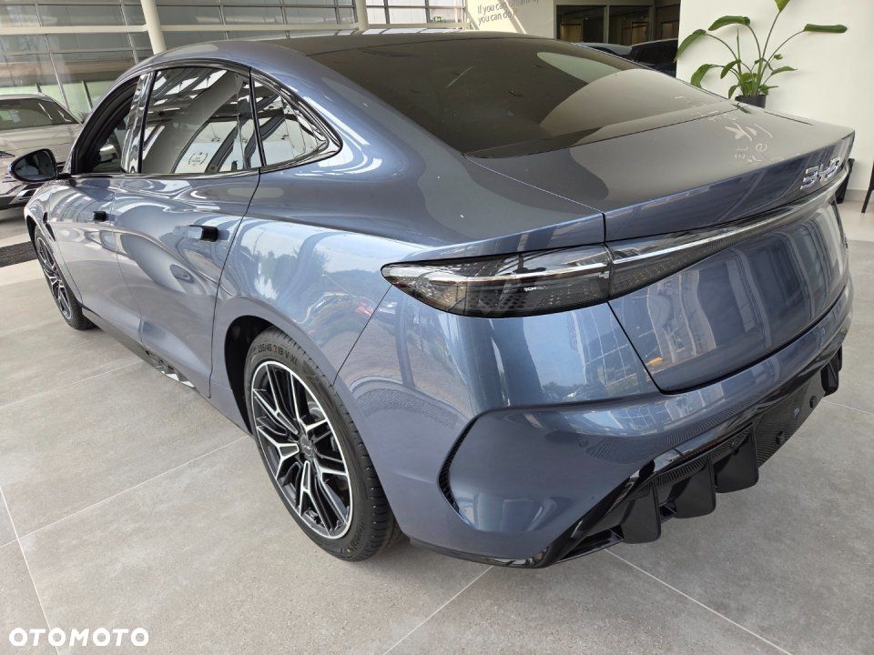 BYD Seal - 4