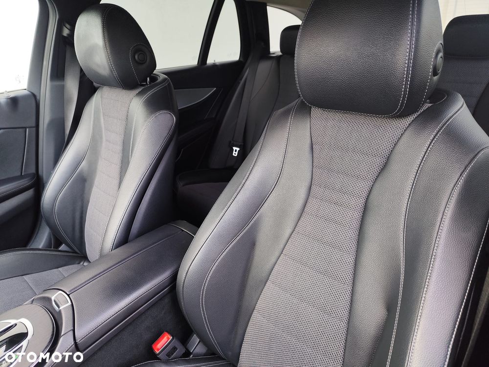 Mercedes-Benz Klasa E 300 d 9G-TRONIC Avantgarde - 19