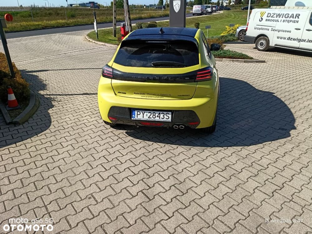 Peugeot 208 - 7