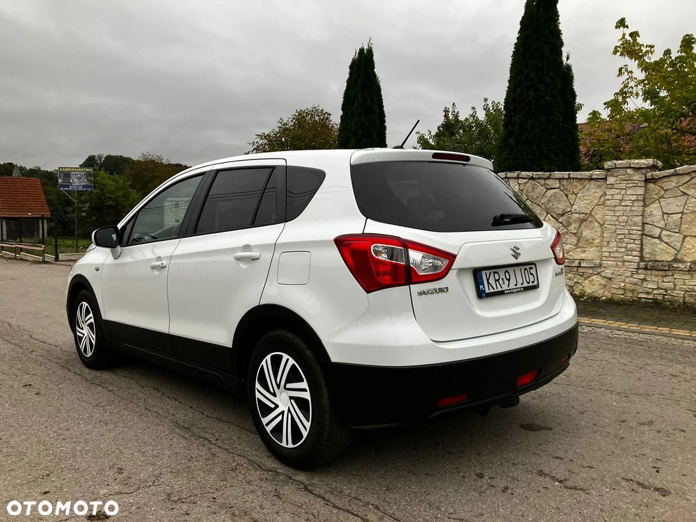 Suzuki SX4 S-Cross 1.6 Comfort - 4