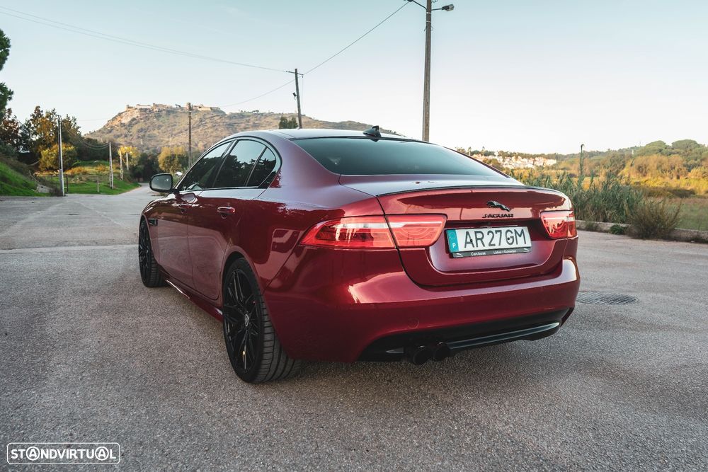 Jaguar XE 2.0 D R-Sport Aut. - 40