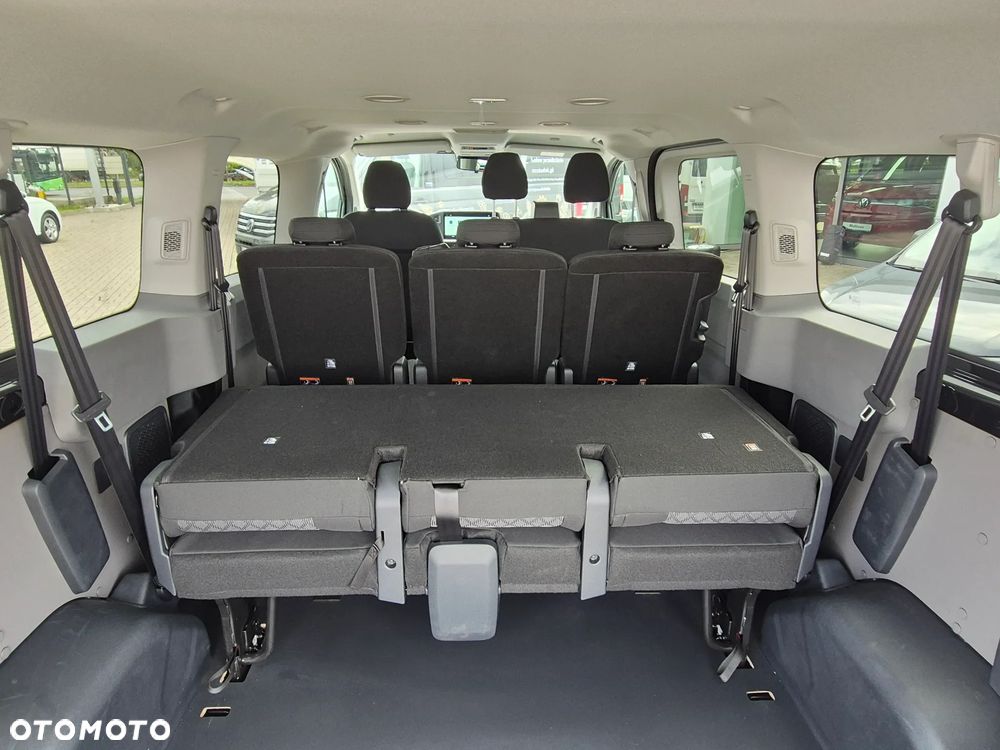 Volkswagen Transporter Kombi L2H1 M1 4Motion - 22