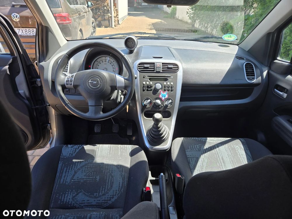 Opel Agila 1.2 Enjoy - 12