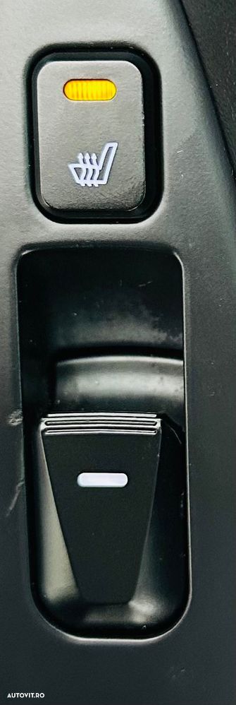 Hyundai ix35 1.7 CRDI 2WD Fifa World Cup Edition - 16