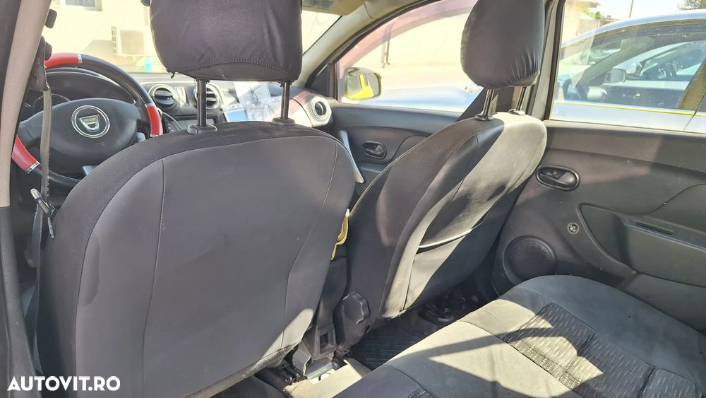 Dacia Logan - 7
